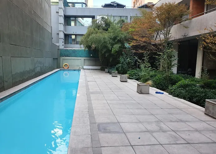 Departamento Bien Ubicado Cerca De Metro Los Leones